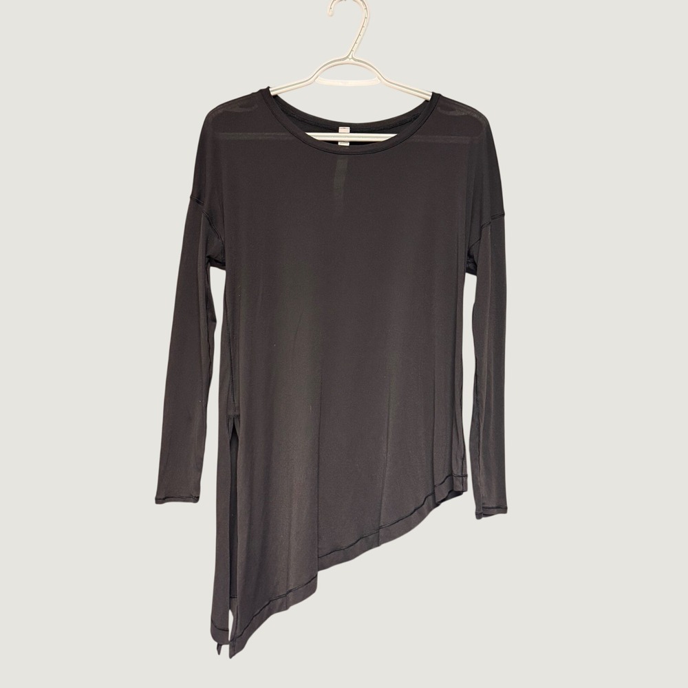 Lululemon‎ To The Point Asymmetrical Hem Long Sleeve Top Mist Black Shirt Size 6